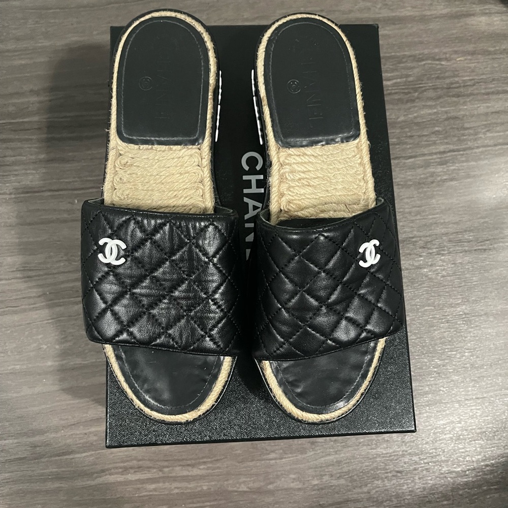 Chanel Slides